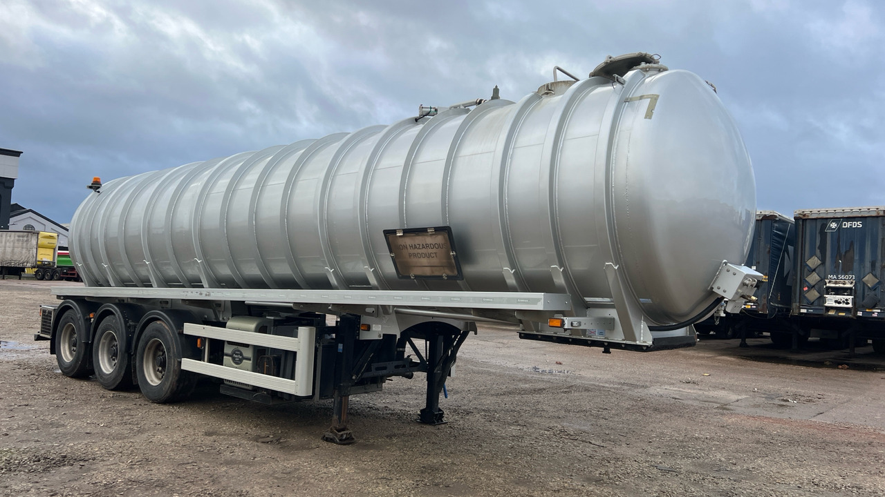 CROSSLAND VACUUM TANKER - קרון נגרר: תמונה 2 CROSSLAND VACUUM TANKER - קרון נגרר: תמונה 2