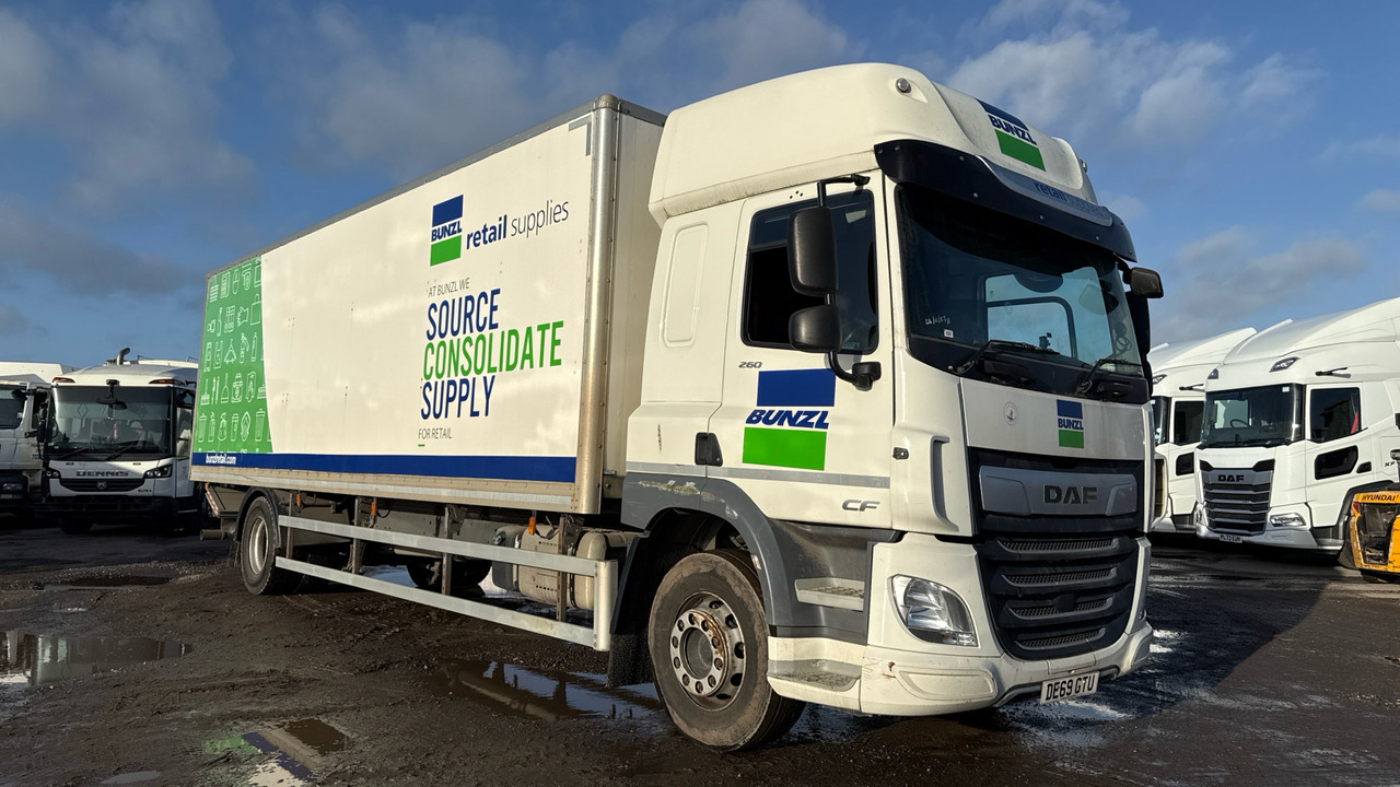 DAF CF 260 - משאית תיבה: תמונה 1 DAF CF 260 - משאית תיבה: תמונה 1