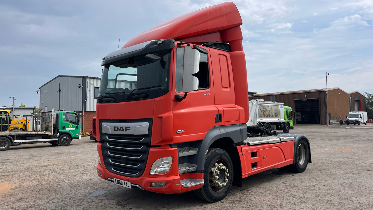DAF CF 430 - יחידת טרקטור: תמונה 2 DAF CF 430 - יחידת טרקטור: תמונה 2