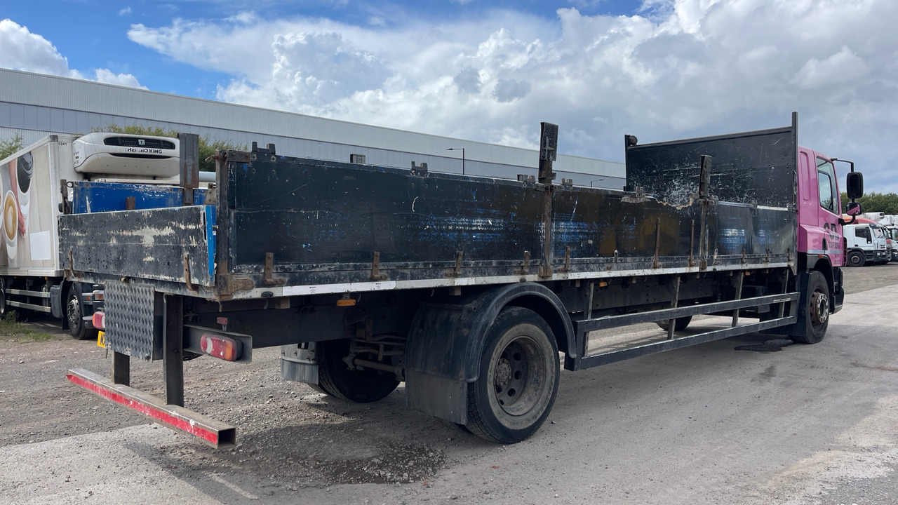 DAF CF 65.220 - משאית צד נופל/ שטוחה: תמונה 4 DAF CF 65.220 - משאית צד נופל/ שטוחה: תמונה 4
