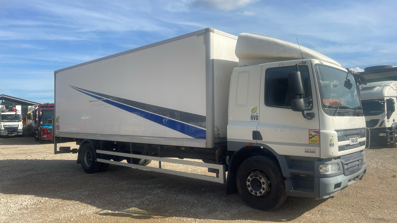DAF CF 65.220 - משאית תיבה: תמונה 1 DAF CF 65.220 - משאית תיבה: תמונה 1