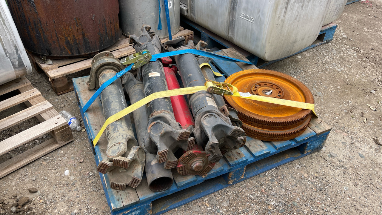 DAF DRIVE SHAFTS (PALLET OF) - ציוד בנייה: תמונה 1 DAF DRIVE SHAFTS (PALLET OF) - ציוד בנייה: תמונה 1