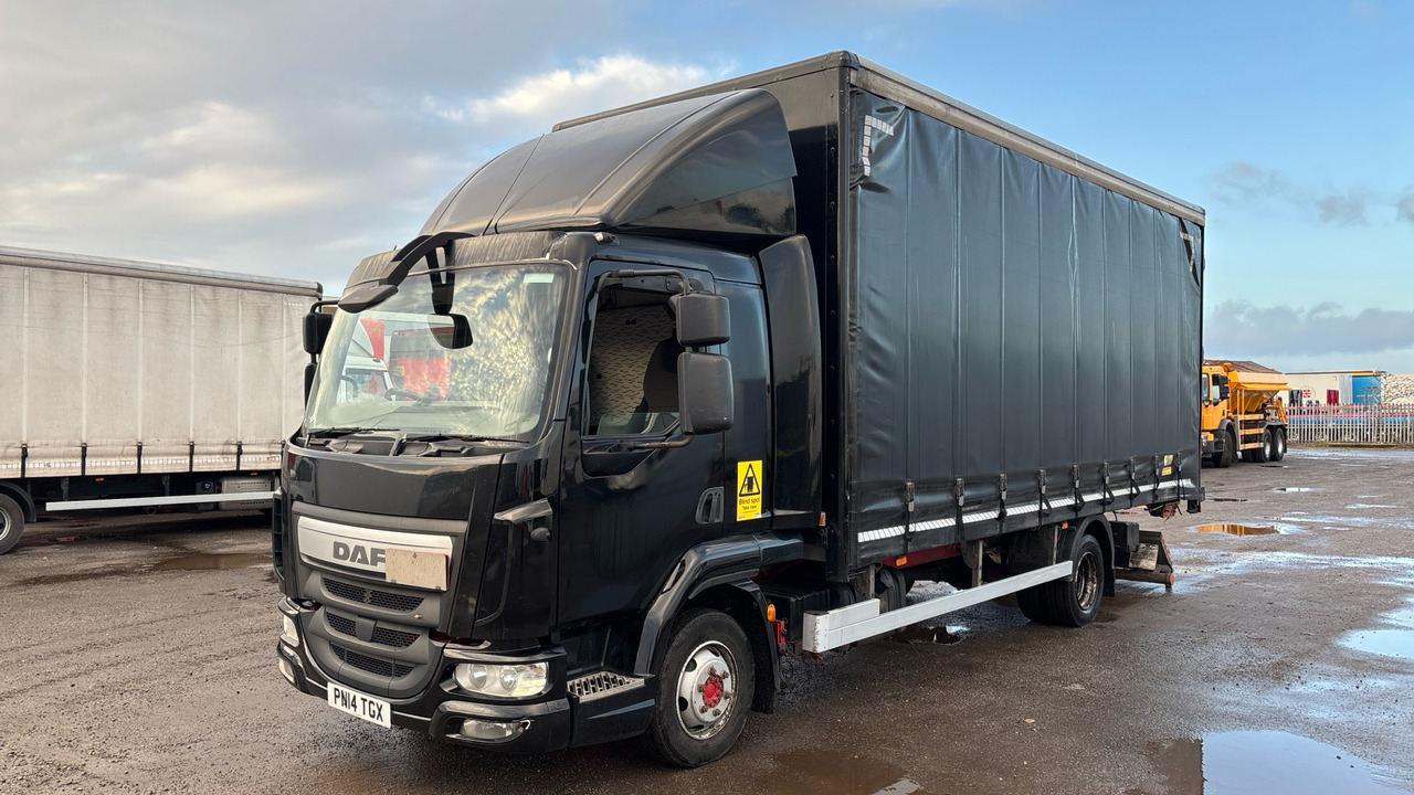 DAF LF 150 - משאית וילונות צד: תמונה 2 DAF LF 150 - משאית וילונות צד: תמונה 2