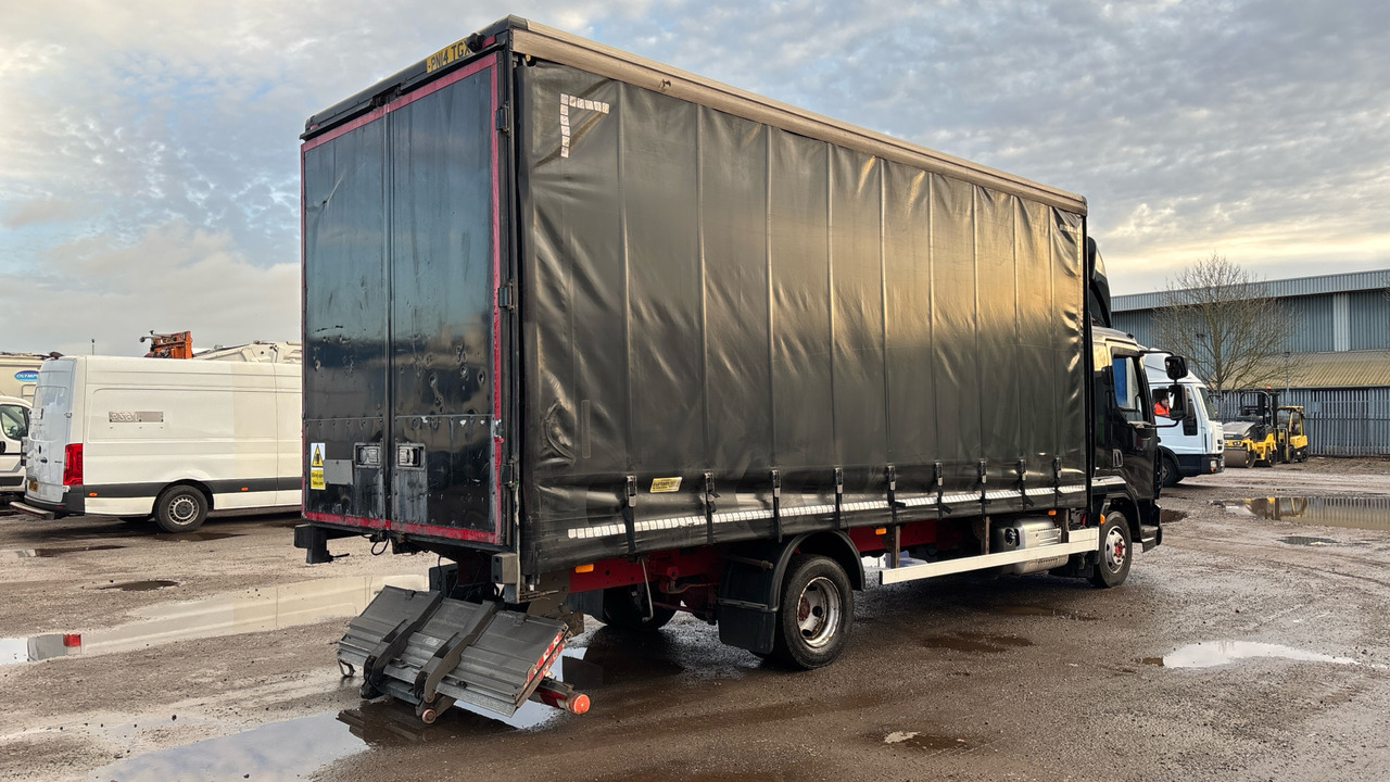 DAF LF 150 - משאית וילונות צד: תמונה 4 DAF LF 150 - משאית וילונות צד: תמונה 4