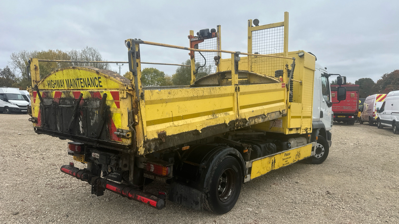 DAF LF 180 - משאית צד נופל/ שטוחה: תמונה 4 DAF LF 180 - משאית צד נופל/ שטוחה: תמונה 4