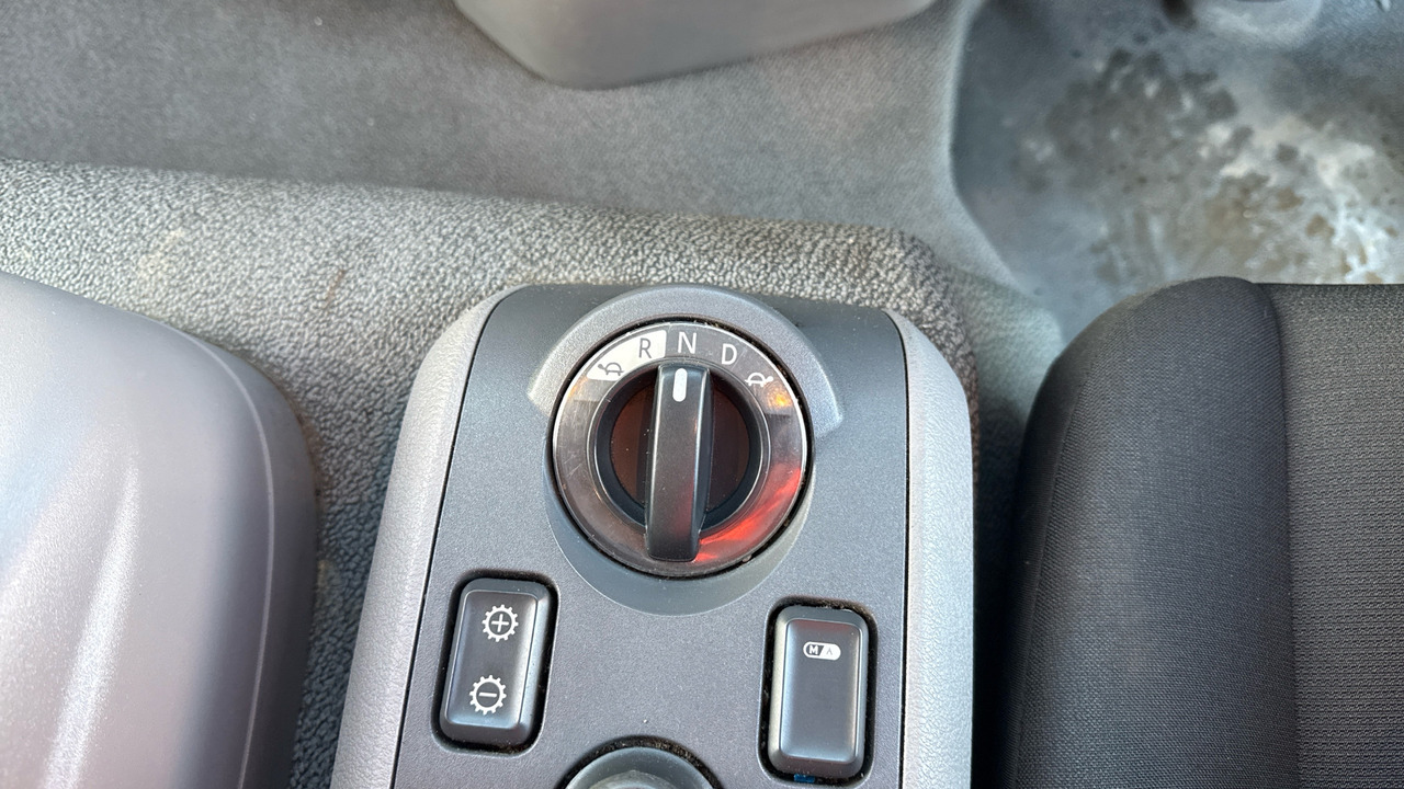 משאית וילונות צד DAF LF 180: תמונה 10 משאית וילונות צד DAF LF 180: תמונה 10