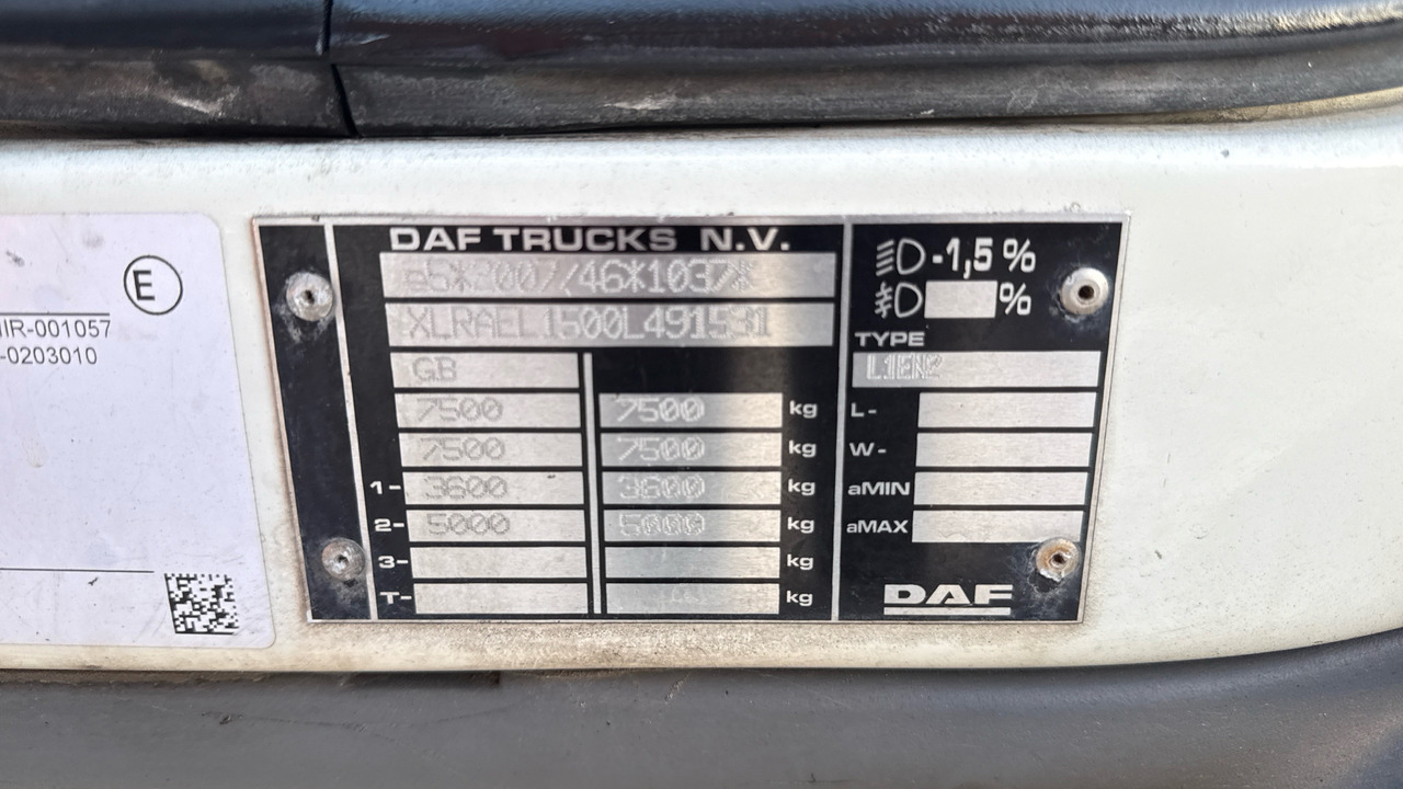 משאית וילונות צד DAF LF 180: תמונה 11 משאית וילונות צד DAF LF 180: תמונה 11