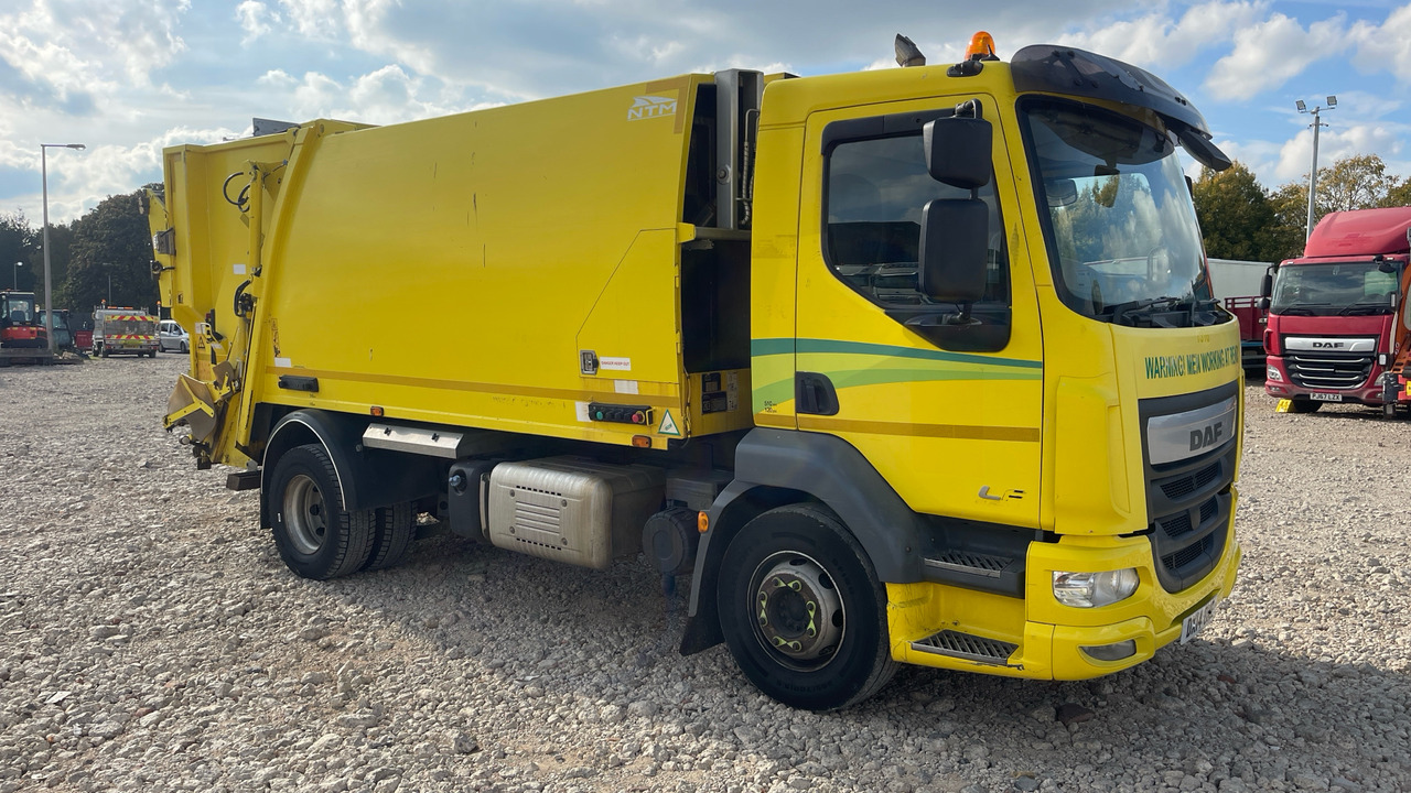 DAF LF 220 - משאית אשפה: תמונה 1 DAF LF 220 - משאית אשפה: תמונה 1