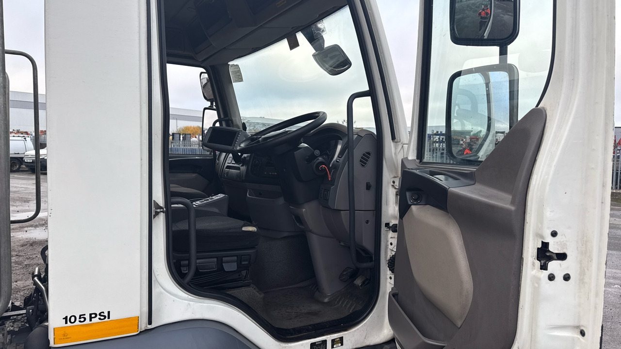 DAF LF 220 - משאית אשפה: תמונה 5 DAF LF 220 - משאית אשפה: תמונה 5