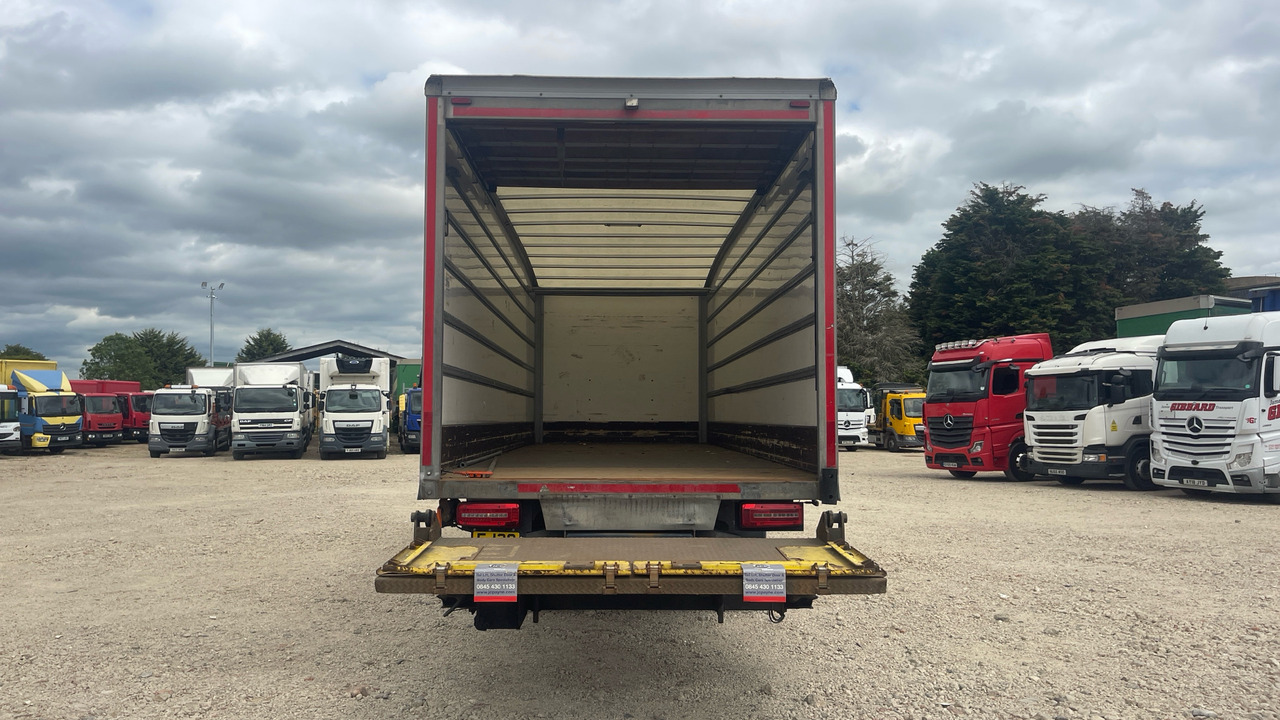 משאית תיבה DAF LF 230: תמונה 10