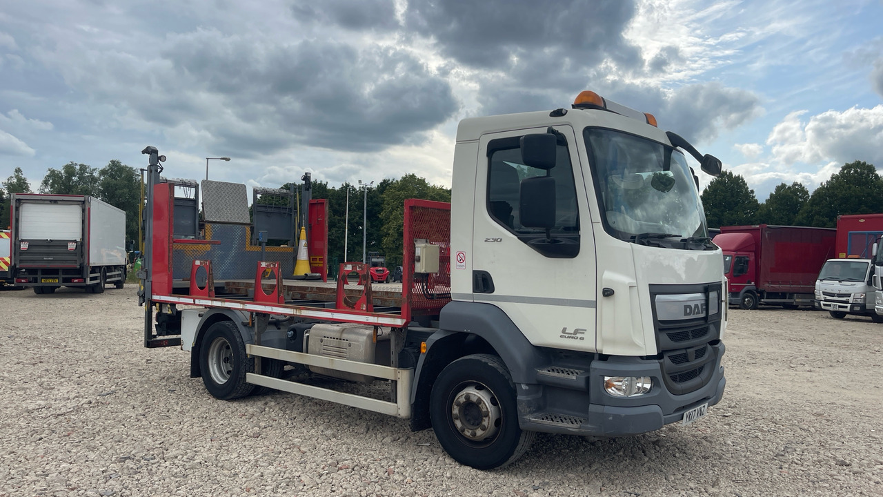 משאית צד נופל/ שטוחה DAF LF 230: תמונה 12