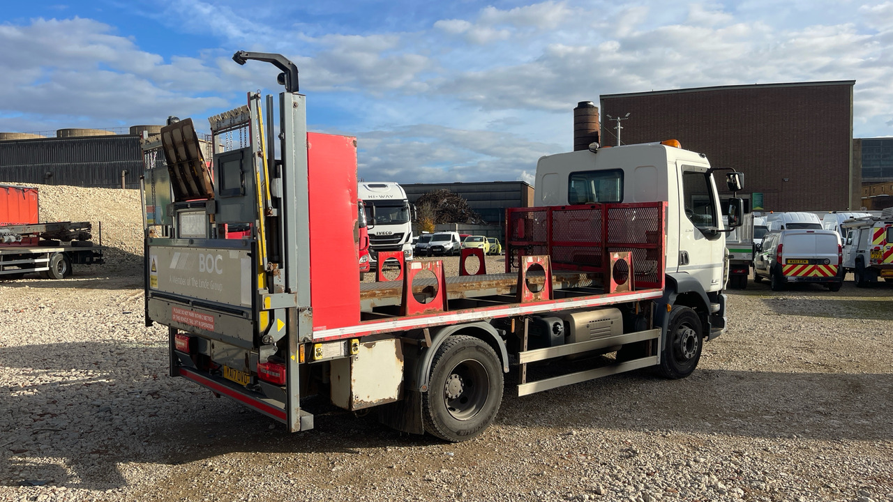 DAF LF 230 - משאית צד נופל/ שטוחה: תמונה 4 DAF LF 230 - משאית צד נופל/ שטוחה: תמונה 4