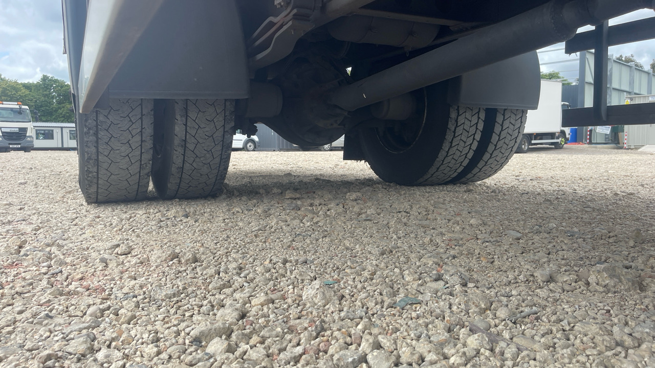 משאית תיבה DAF LF 230: תמונה 13