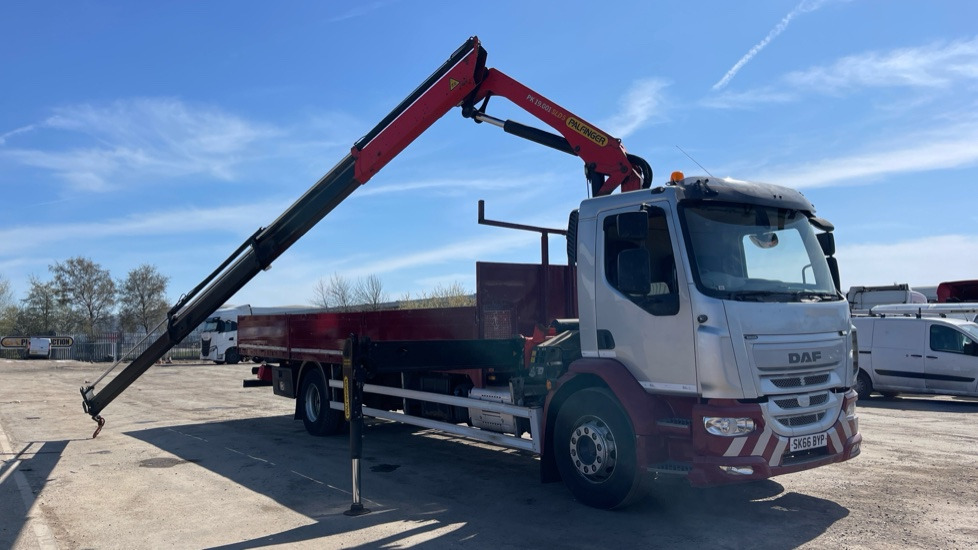 DAF LF 280 - כלי רכב מסחרי במיטה שטוחה: תמונה 1 DAF LF 280 - כלי רכב מסחרי במיטה שטוחה: תמונה 1