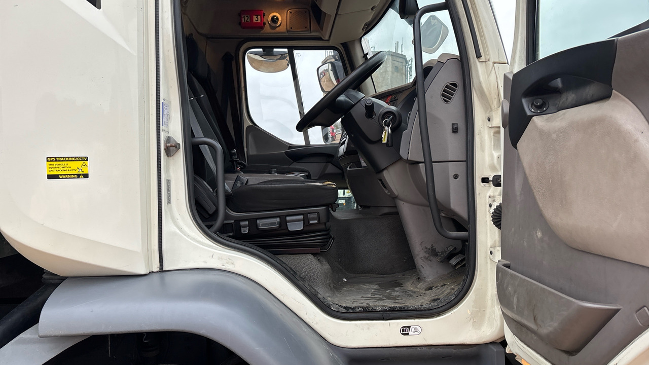 DAF LF 320 - משאית תיבה: תמונה 5 DAF LF 320 - משאית תיבה: תמונה 5