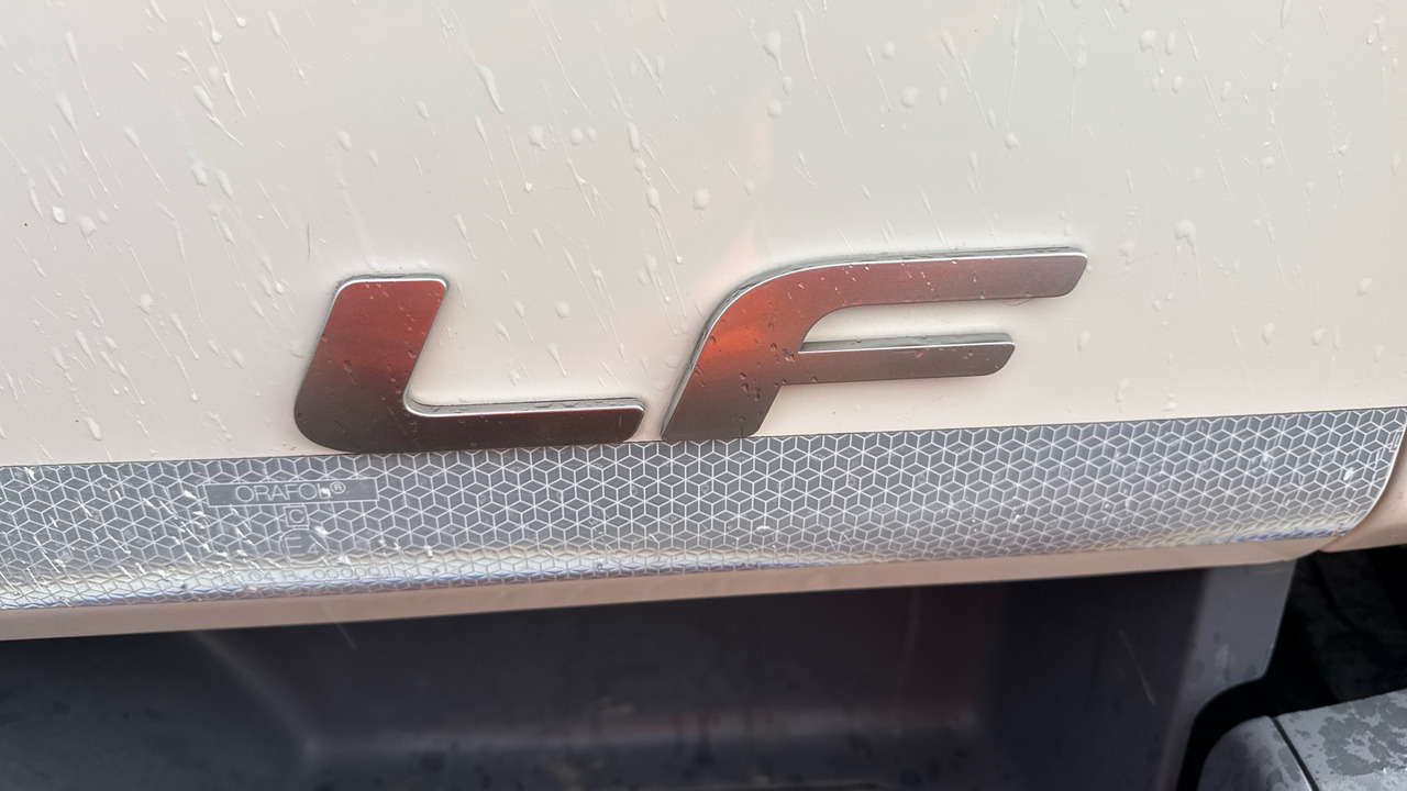 משאית תיבה DAF LF 320: תמונה 19