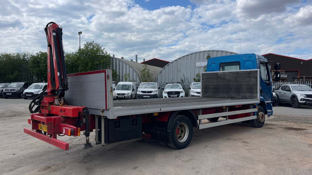 DAF LF 45.210 - משאית צד נופל/ שטוחה, משאית מנוף: תמונה 4 DAF LF 45.210 - משאית צד נופל/ שטוחה, משאית מנוף: תמונה 4