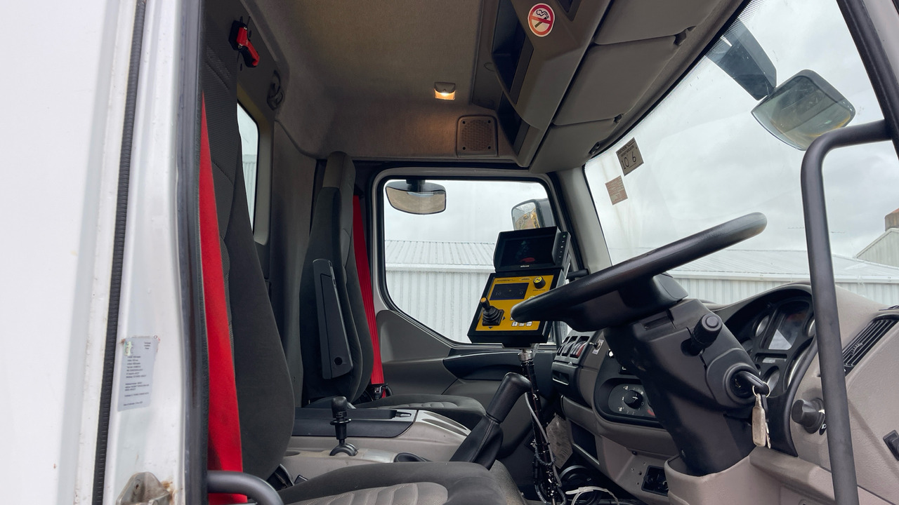 DAF LF 55.220 - מפלסת שלג: תמונה 5 DAF LF 55.220 - מפלסת שלג: תמונה 5