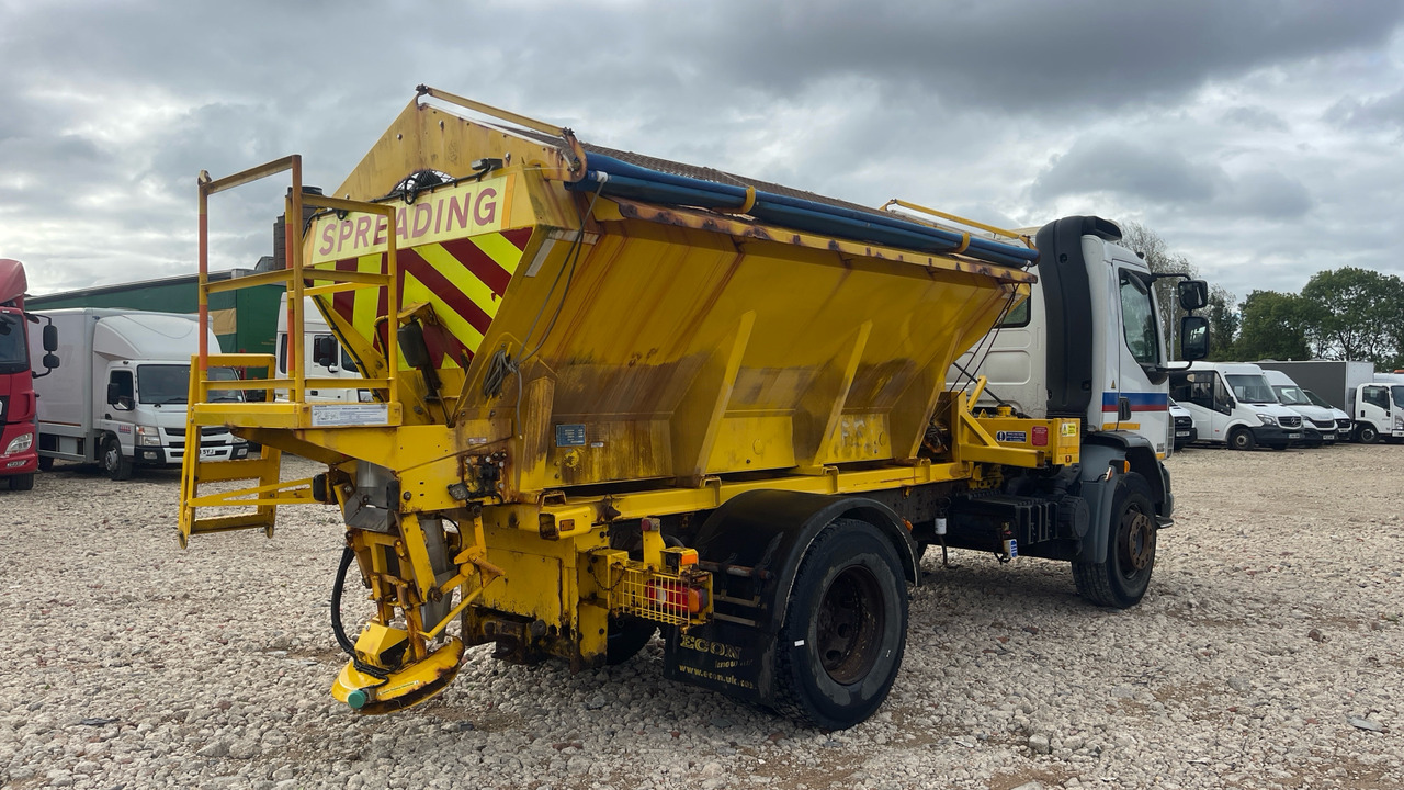 DAF LF 55.220 - מפלסת שלג: תמונה 4 DAF LF 55.220 - מפלסת שלג: תמונה 4