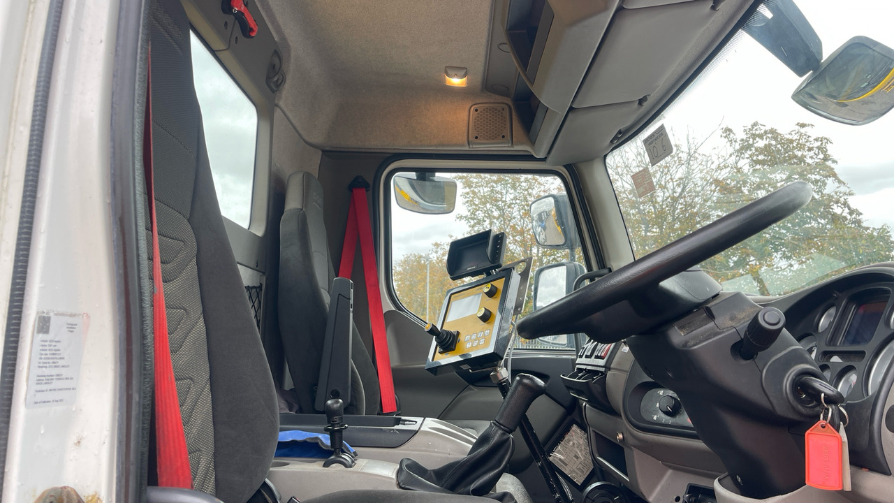 DAF LF 55.220 - מפלסת שלג: תמונה 5 DAF LF 55.220 - מפלסת שלג: תמונה 5