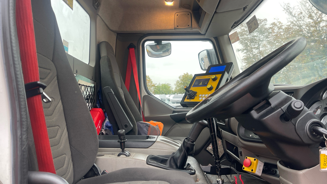 DAF LF 55.220 - מפלסת שלג: תמונה 5 DAF LF 55.220 - מפלסת שלג: תמונה 5
