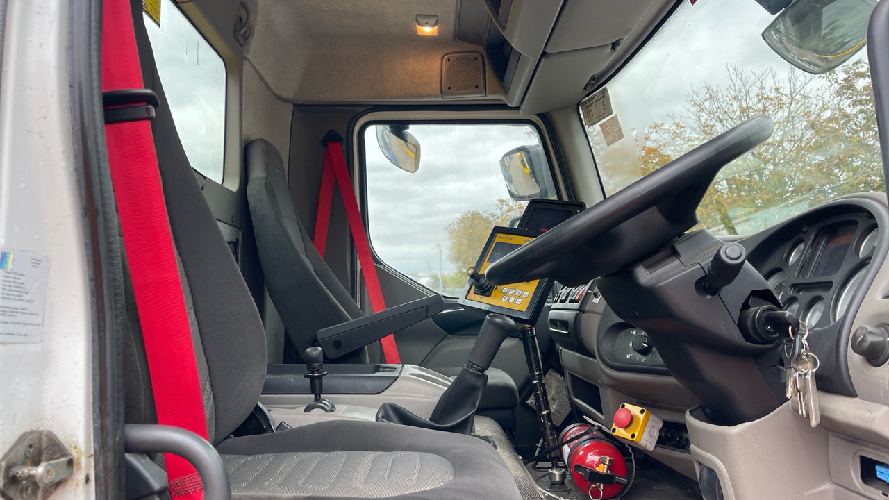 DAF LF 55.220 - מפלסת שלג: תמונה 5 DAF LF 55.220 - מפלסת שלג: תמונה 5