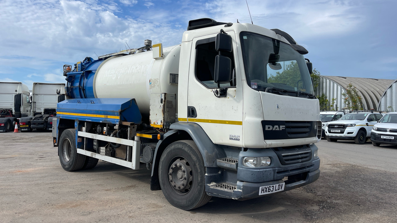 DAF LF 55.220 - משאית ואקום: תמונה 1 DAF LF 55.220 - משאית ואקום: תמונה 1
