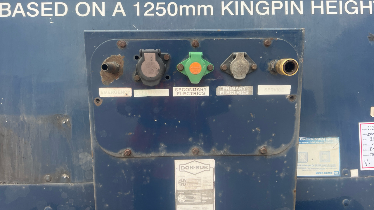 קרון נגרר DON BUR CURTAINSIDE: תמונה 12 קרון נגרר DON BUR CURTAINSIDE: תמונה 12