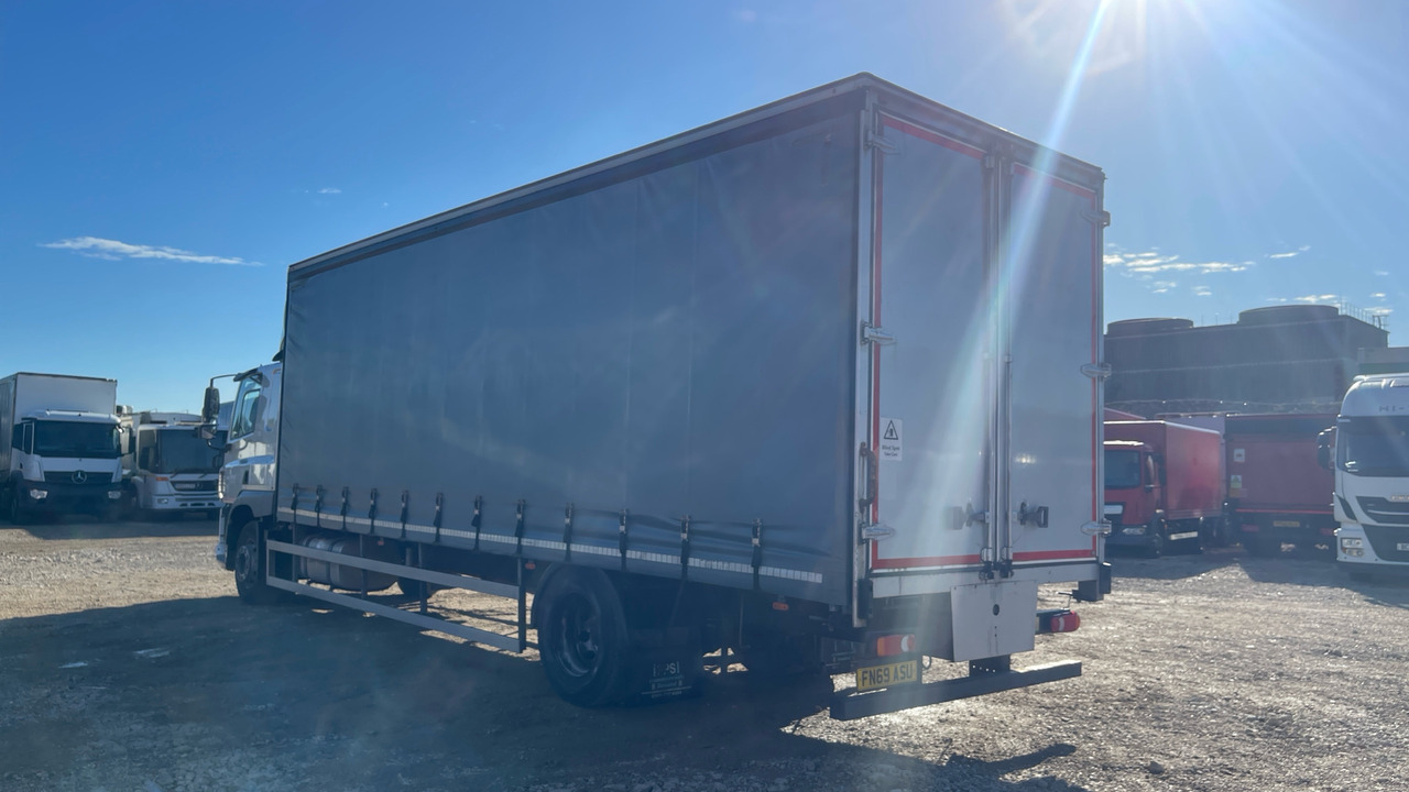 Daf CF 260 - משאית וילונות צד: תמונה 3 Daf CF 260 - משאית וילונות צד: תמונה 3