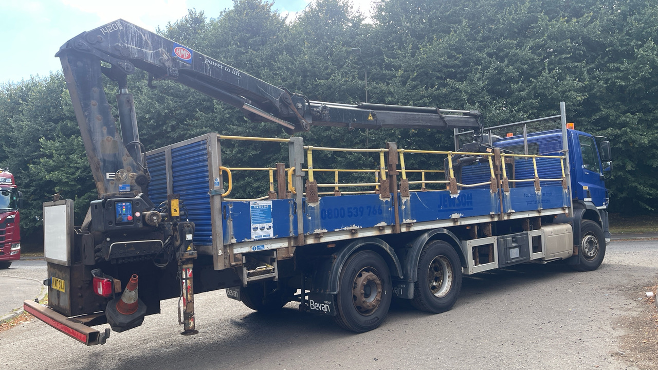 Daf CF 330 - משאית צד נופל/ שטוחה, משאית מנוף: תמונה 4 Daf CF 330 - משאית צד נופל/ שטוחה, משאית מנוף: תמונה 4