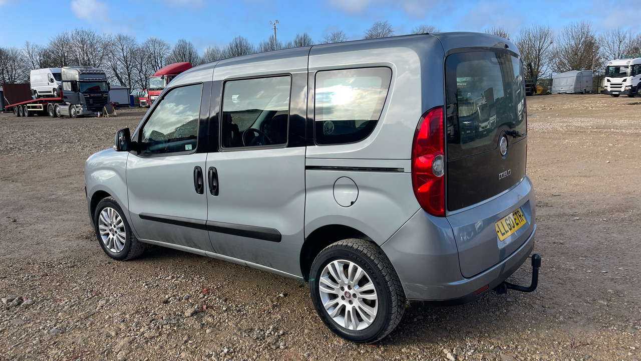 FIAT DOBLO 1.6 Multijet 105PS - רכב סטיישן: תמונה 3 FIAT DOBLO 1.6 Multijet 105PS - רכב סטיישן: תמונה 3