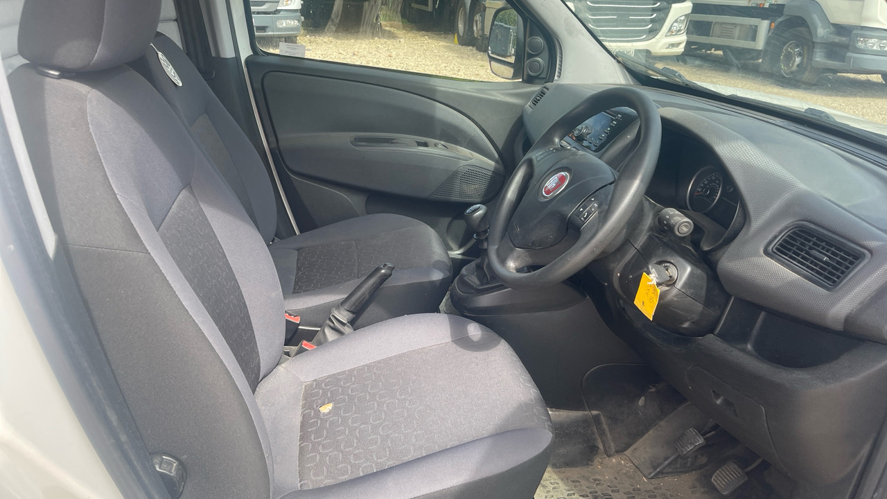 FIAT DOBLO 1.6 Multijet 16V 105PS - כלי רכב מסחרי קטן: תמונה 5 FIAT DOBLO 1.6 Multijet 16V 105PS - כלי רכב מסחרי קטן: תמונה 5