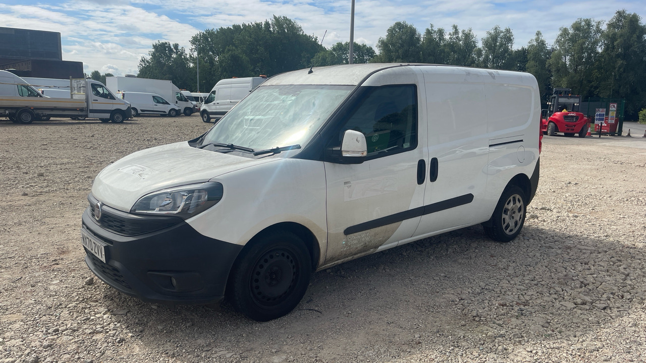 FIAT DOBLO 1.6 Multijet 16V 105PS - כלי רכב מסחרי קטן: תמונה 2 FIAT DOBLO 1.6 Multijet 16V 105PS - כלי רכב מסחרי קטן: תמונה 2