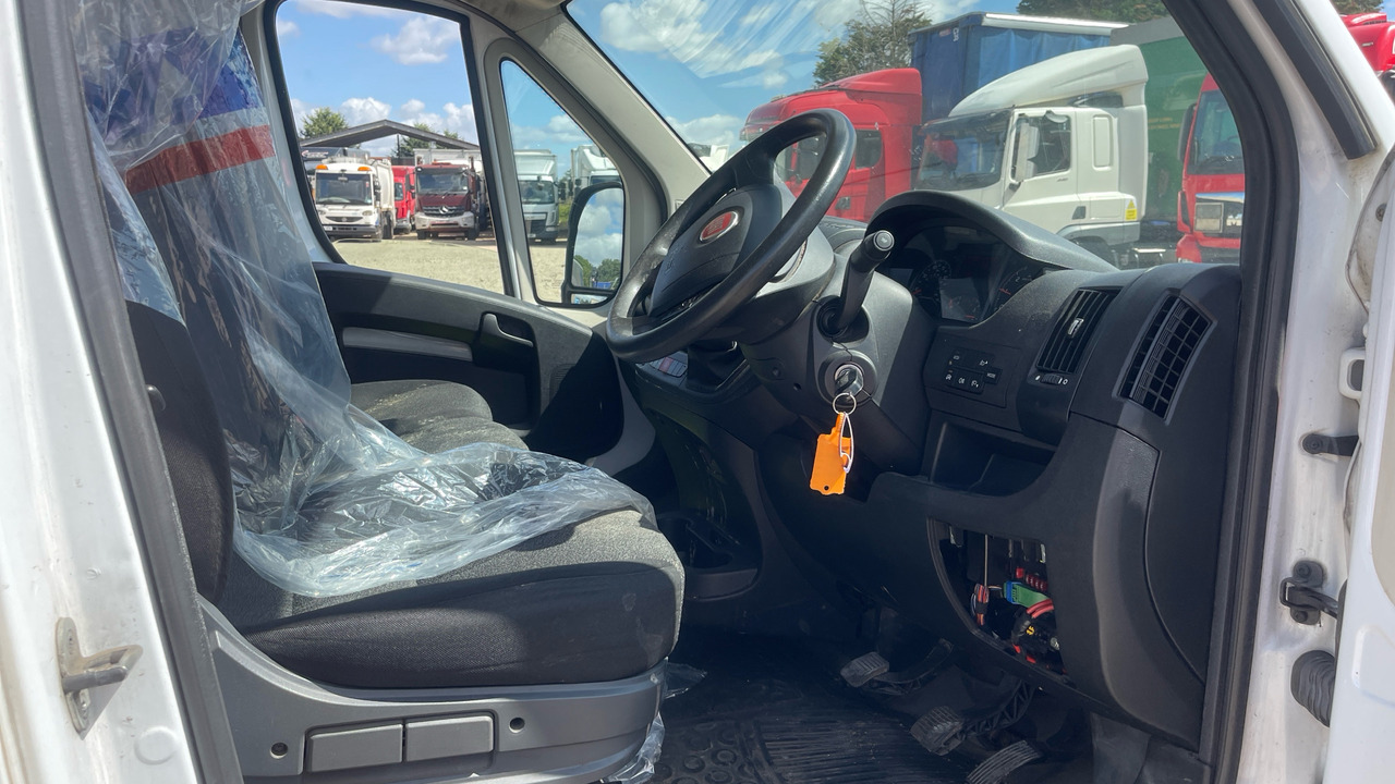 FIAT DUCATO 35 2.3 MULTIJET 140PS - כלי רכב מסחרי עם לוח: תמונה 5 FIAT DUCATO 35 2.3 MULTIJET 140PS - כלי רכב מסחרי עם לוח: תמונה 5