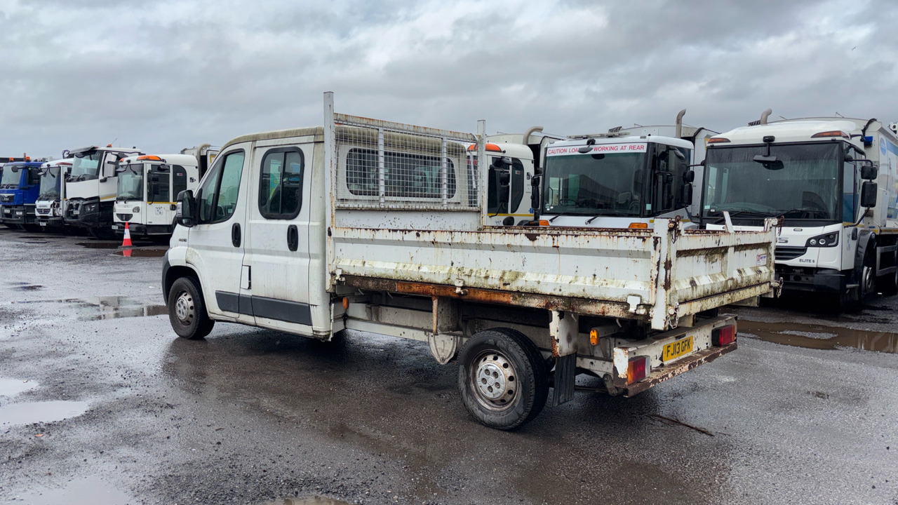 FIAT DUCATO 35 2.3 Multijet 130PS - כלי רכב מסחרי מזהיר: תמונה 3 FIAT DUCATO 35 2.3 Multijet 130PS - כלי רכב מסחרי מזהיר: תמונה 3