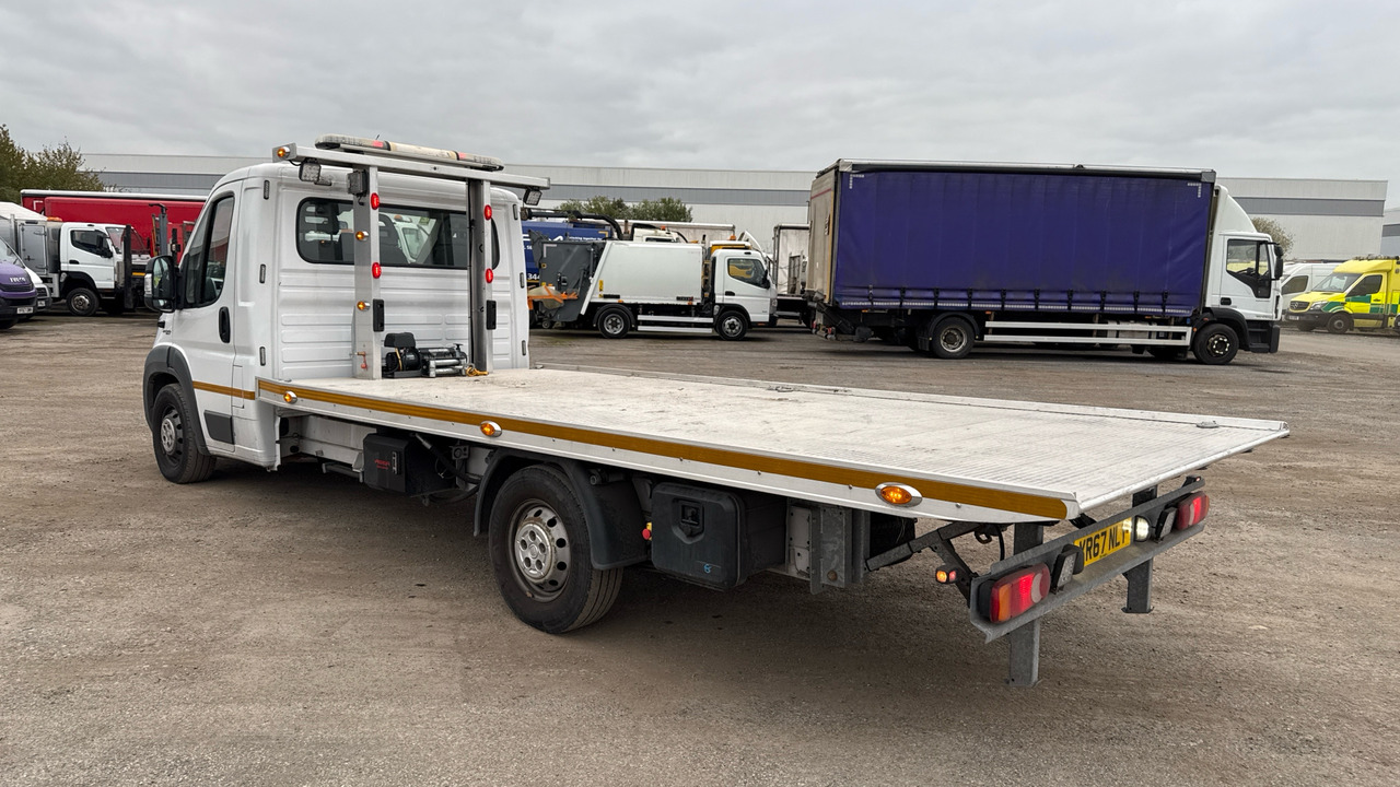 FIAT DUCATO 35 2.3 Multijet 30PS - משאית הובלה אוטומטית: תמונה 3 FIAT DUCATO 35 2.3 Multijet 30PS - משאית הובלה אוטומטית: תמונה 3