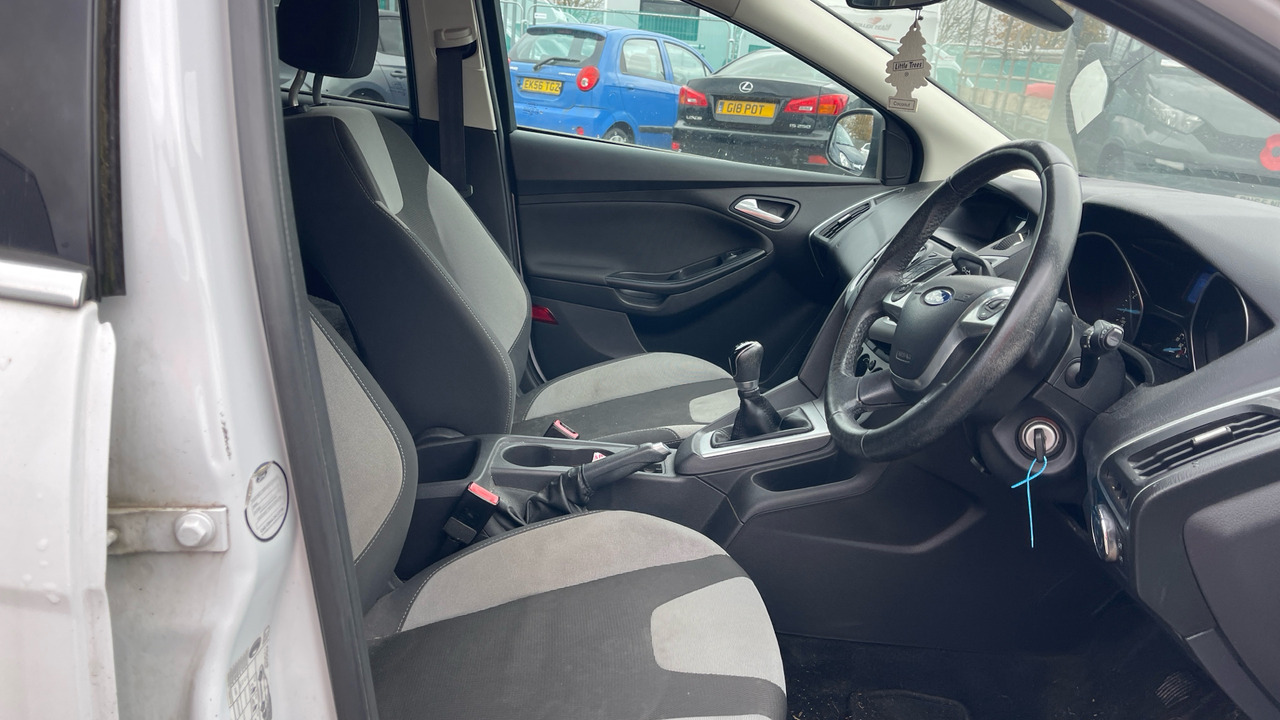 FORD FOCUS 1.0 ECO BOOST - האצ'בק: תמונה 5 FORD FOCUS 1.0 ECO BOOST - האצ'בק: תמונה 5