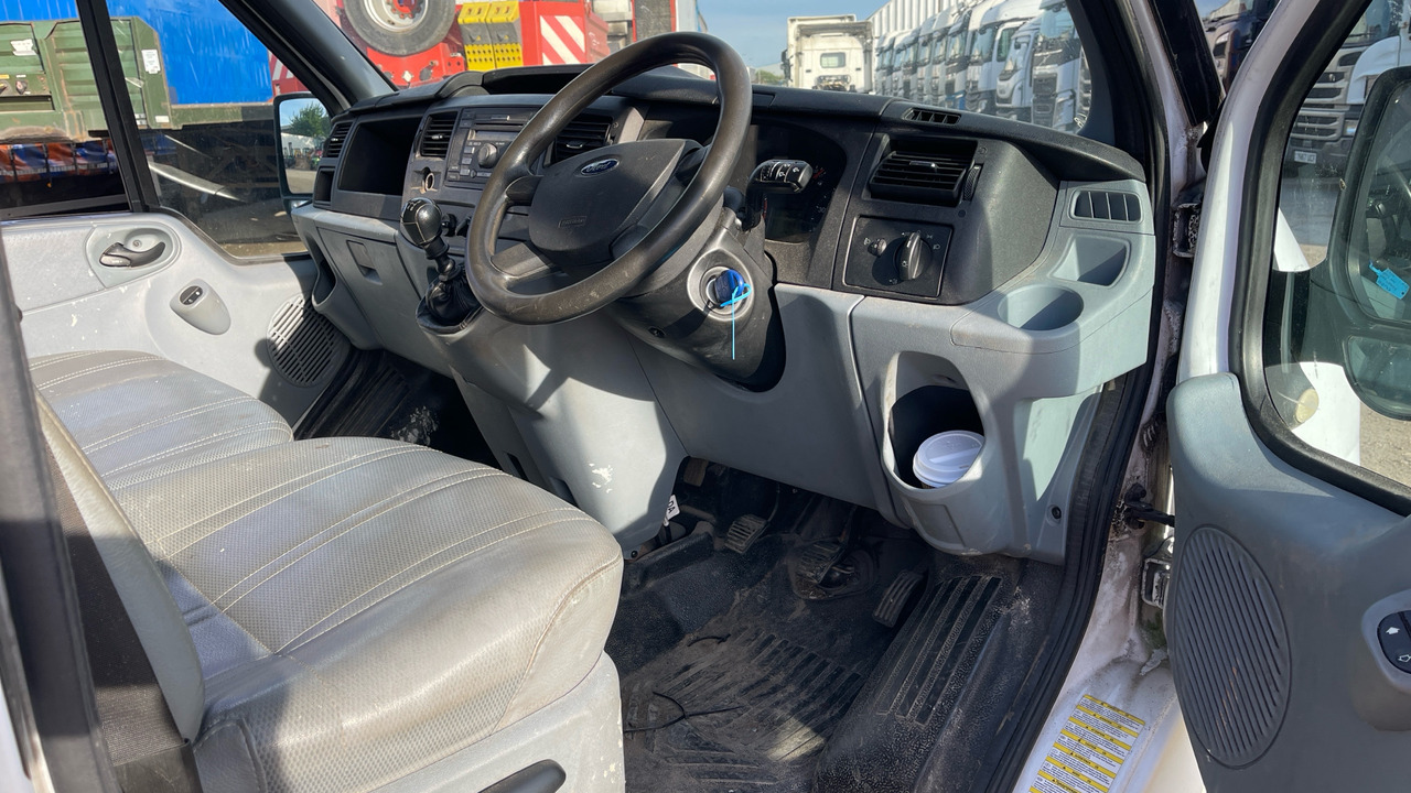 FORD TRANSIT 280 TDCi 100PS - כלי רכב מסחרי קטן: תמונה 5 FORD TRANSIT 280 TDCi 100PS - כלי רכב מסחרי קטן: תמונה 5