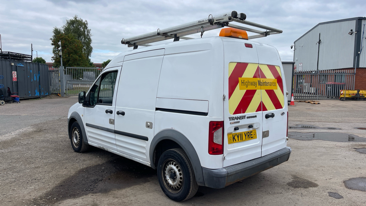 FORD TRANSIT CONNECT 230 1.8 TDCI 90ps - כלי רכב מסחרי קטן: תמונה 3 FORD TRANSIT CONNECT 230 1.8 TDCI 90ps - כלי רכב מסחרי קטן: תמונה 3