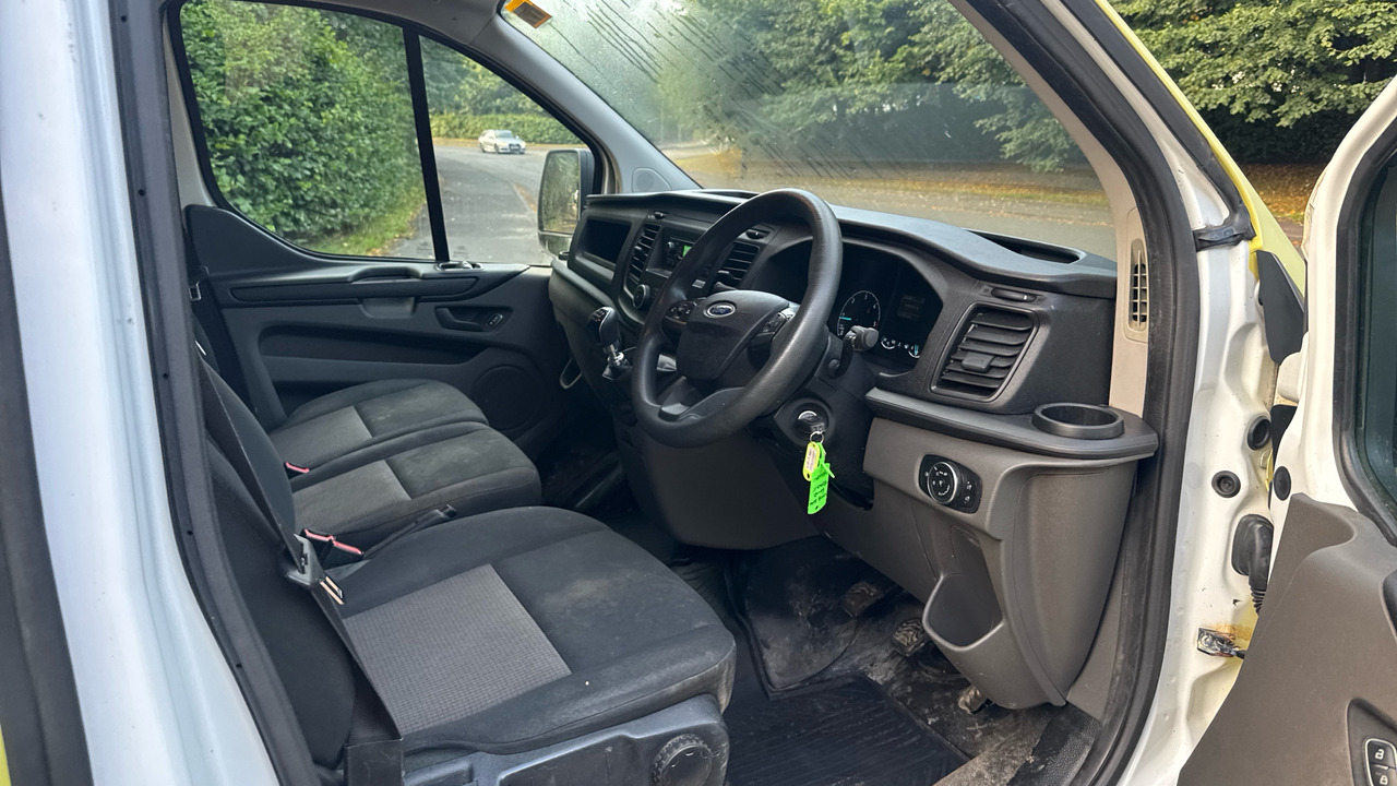 FORD TRANSIT CUSTOM 2.0 TDCi 105ps - כלי רכב מסחרי קומבי: תמונה 5 FORD TRANSIT CUSTOM 2.0 TDCi 105ps - כלי רכב מסחרי קומבי: תמונה 5