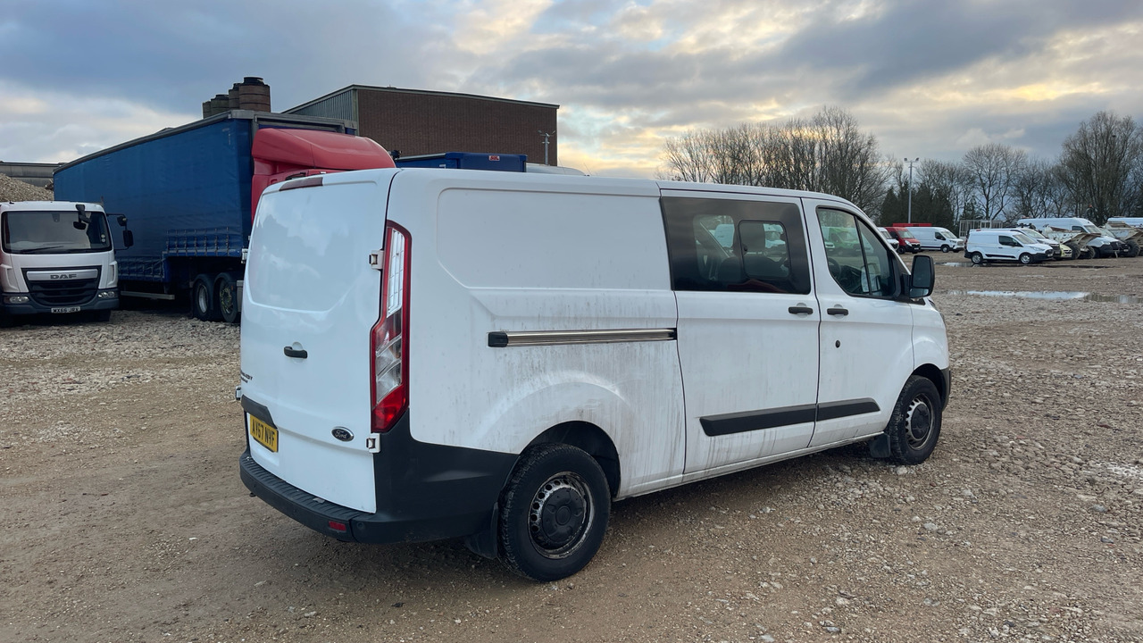 FORD TRANSIT CUSTOM 290 2.0 TDCI 105PS - כלי רכב מסחרי קומבי: תמונה 4 FORD TRANSIT CUSTOM 290 2.0 TDCI 105PS - כלי רכב מסחרי קומבי: תמונה 4