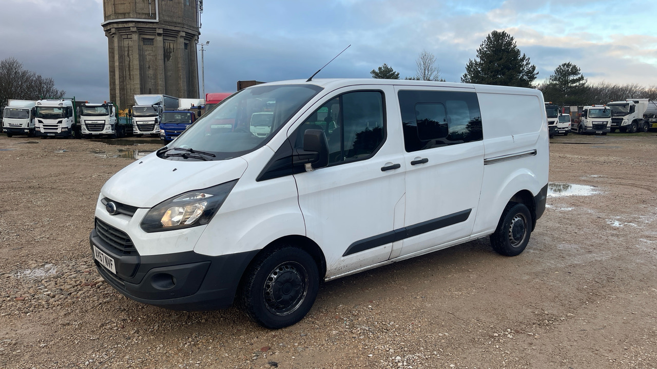 FORD TRANSIT CUSTOM 290 2.0 TDCI 105PS - כלי רכב מסחרי קומבי: תמונה 2 FORD TRANSIT CUSTOM 290 2.0 TDCI 105PS - כלי רכב מסחרי קומבי: תמונה 2