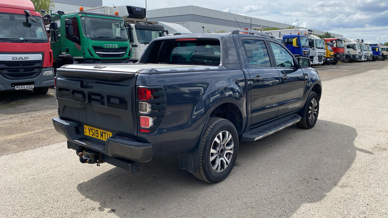 Ford Ranger WILDTRAK 200 3.2 TDCi - טנדר, כלי רכב מסחרי קומבי: תמונה 4 Ford Ranger WILDTRAK 200 3.2 TDCi - טנדר, כלי רכב מסחרי קומבי: תמונה 4