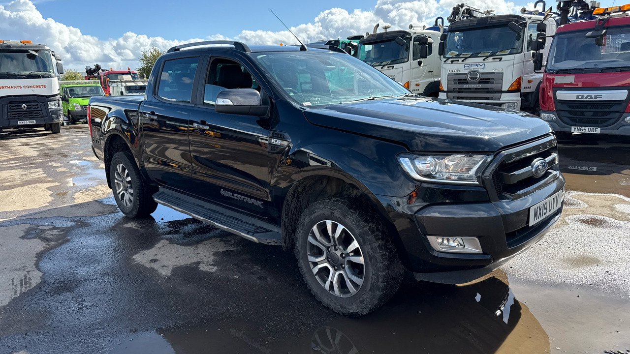 Ford Ranger WILDTRAK 3.2 TDCI 200PS - טנדר, כלי רכב מסחרי קומבי: תמונה 1 Ford Ranger WILDTRAK 3.2 TDCI 200PS - טנדר, כלי רכב מסחרי קומבי: תמונה 1