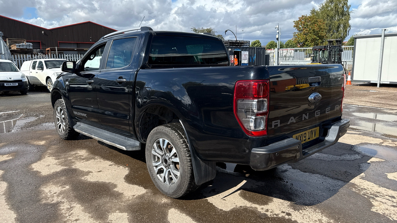 Ford Ranger WILDTRAK 3.2 TDCI 200PS - טנדר, כלי רכב מסחרי קומבי: תמונה 3 Ford Ranger WILDTRAK 3.2 TDCI 200PS - טנדר, כלי רכב מסחרי קומבי: תמונה 3