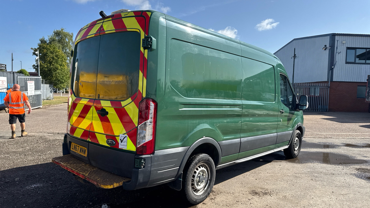 Ford Transit 350 2.0 TDCi 130PS - כלי רכב מסחרי עם לוח: תמונה 4 Ford Transit 350 2.0 TDCi 130PS - כלי רכב מסחרי עם לוח: תמונה 4