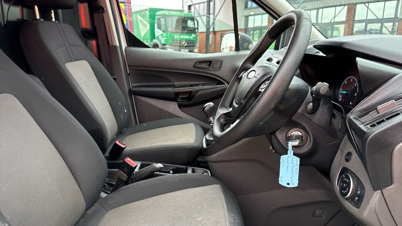 Ford Transit Connect 200 1.5 EcoBlue 75ps - כלי רכב מסחרי קטן: תמונה 5 Ford Transit Connect 200 1.5 EcoBlue 75ps - כלי רכב מסחרי קטן: תמונה 5