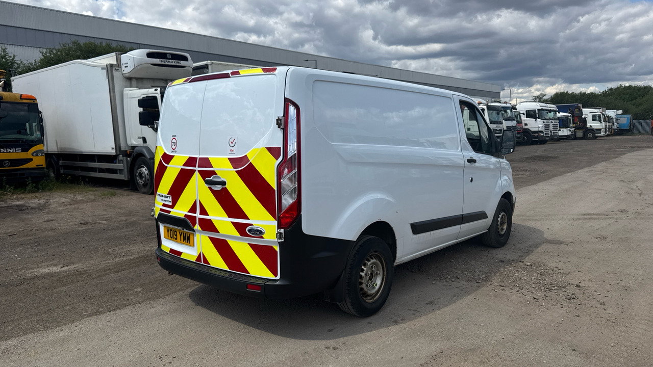 Ford Transit Custom 280 Base 2.0TDCi 105ps Low Roof Van FWD - כלי רכב מסחרי קטן: תמונה 4 Ford Transit Custom 280 Base 2.0TDCi 105ps Low Roof Van FWD - כלי רכב מסחרי קטן: תמונה 4