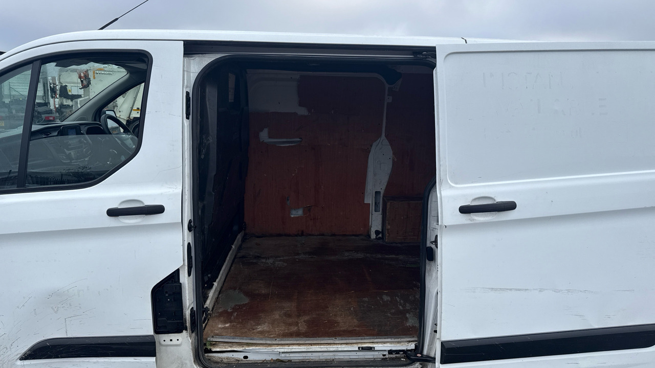 כלי רכב מסחרי קטן Ford Transit Custom 300 2.0 ECOBLUE 105PS LEADER: תמונה 21