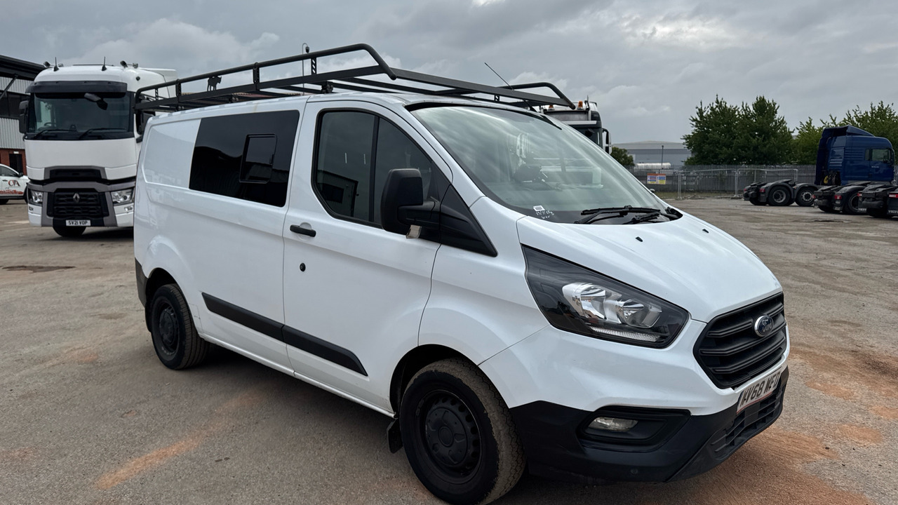 Ford Transit Custom 300 2.0 TDCi 130PS - כלי רכב מסחרי קומבי: תמונה 1 Ford Transit Custom 300 2.0 TDCi 130PS - כלי רכב מסחרי קומבי: תמונה 1